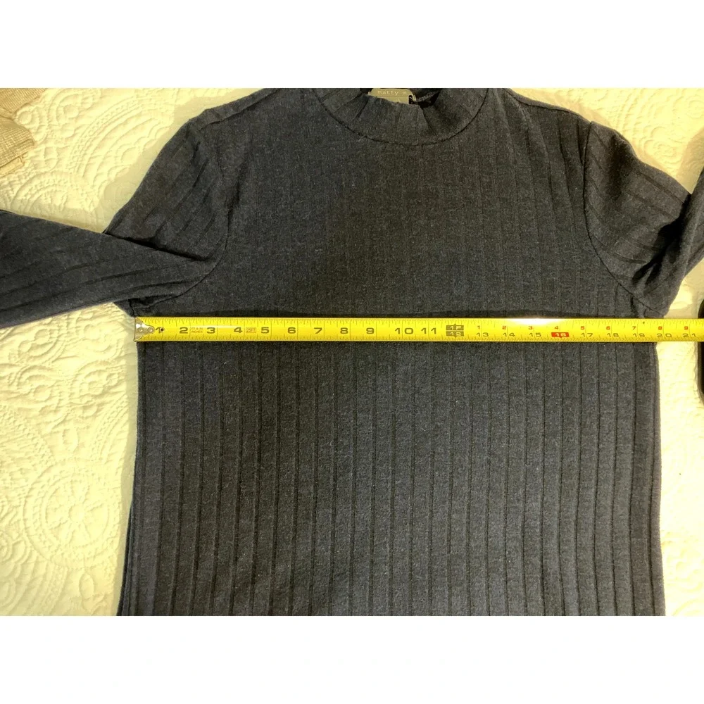 Matty M Ladies Mock Neck Long sleeve Top Navy Medium Knit Soft Comfort Cozy - Picture 4 of 8